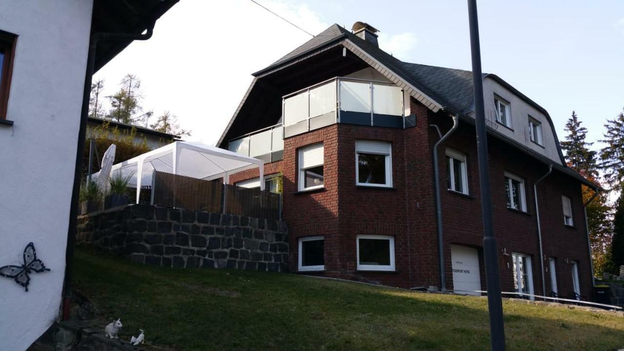 Gaestehaus Savo Nurburg Exterior photo